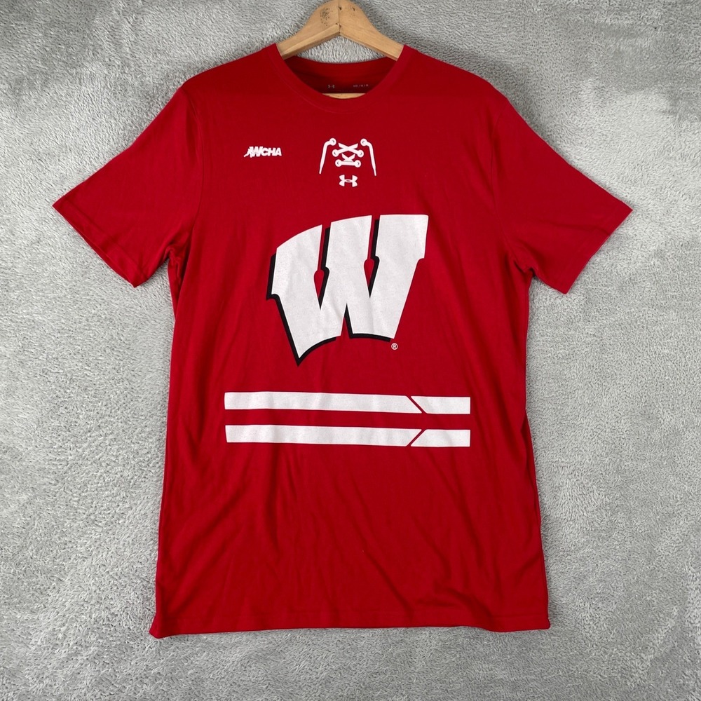 Wisconsin Badgers Shirt Mens Medium Red Under Armour WCHA Hockey Collegiate Fit